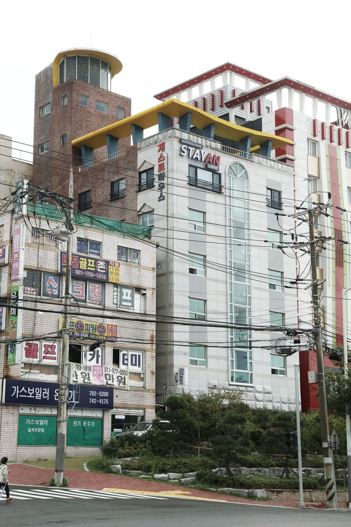 Stayan Guesthouse And Bnb Busan Exterior photo